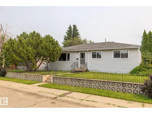 13207 77 ST NW, Edmonton - $425,000