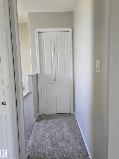 Interior photo 2 of 4120 47 ST