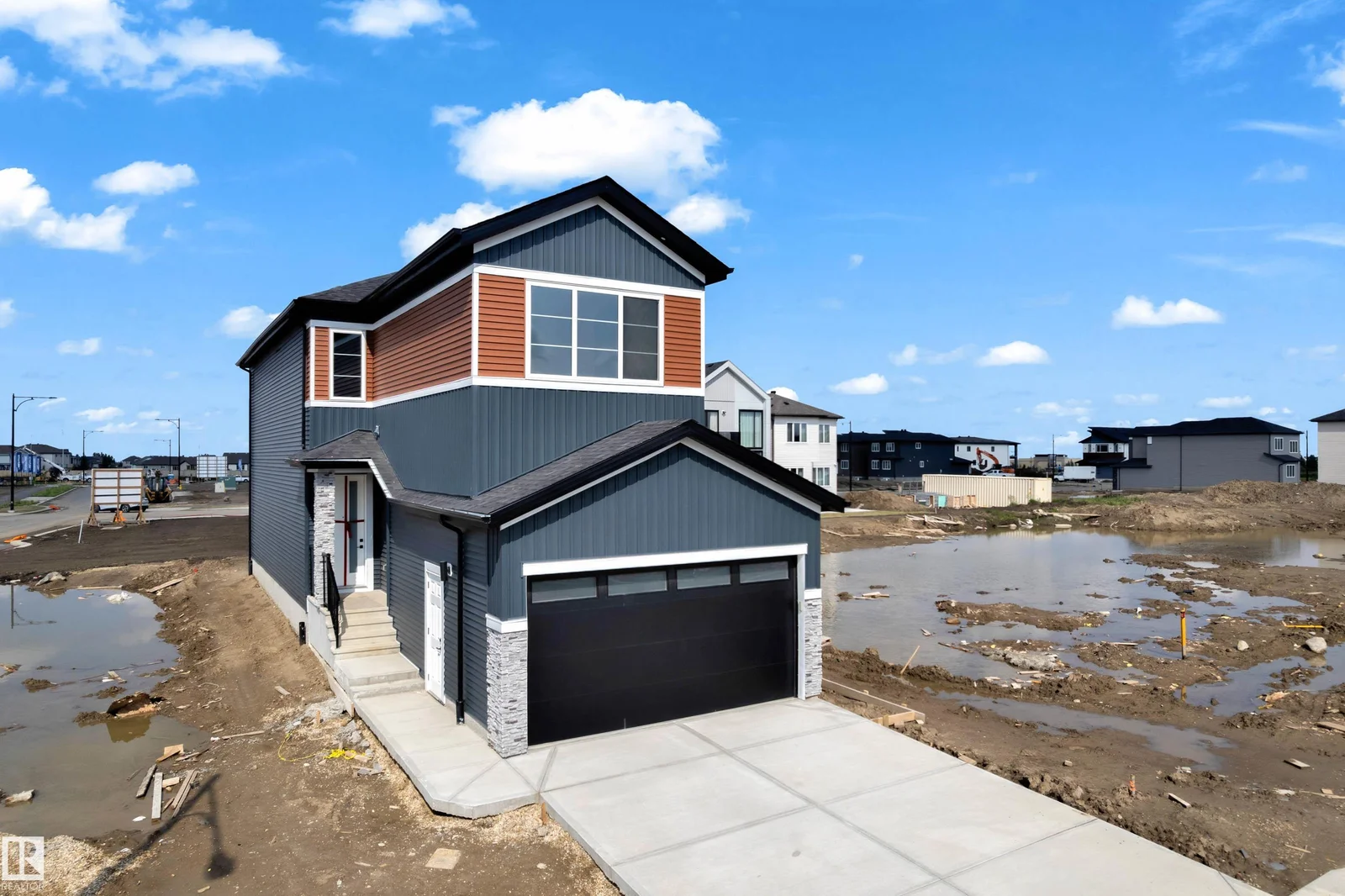1912 48 ST SW, Edmonton - 6 bedroom Detached Single Family for sale