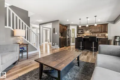 Interior photo 2 of 41 MEADOWVIEW LD