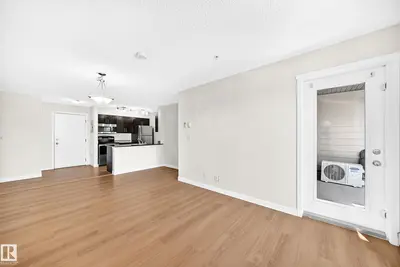 Interior photo 3 of #206 3315 JAMES MOWATT TR SW
