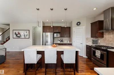 Interior photo 4 of 2338 FREZENBERG AV NW