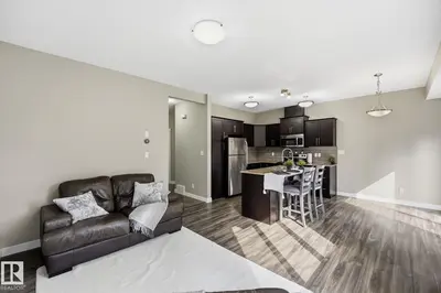Interior photo 2 of #9 94 LONGVIEW DR