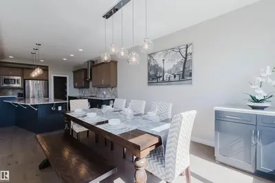 Interior photo 4 of 4125 KENNEDY GREEN SW