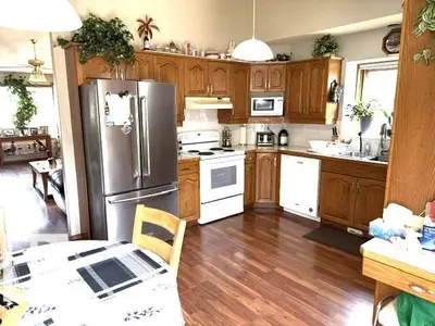 Interior photo 4 of 212 WEST Liberty CR