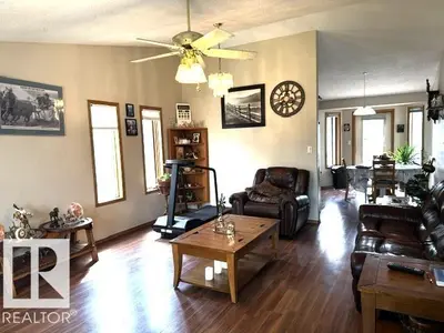 Interior photo 2 of 212 WEST Liberty CR