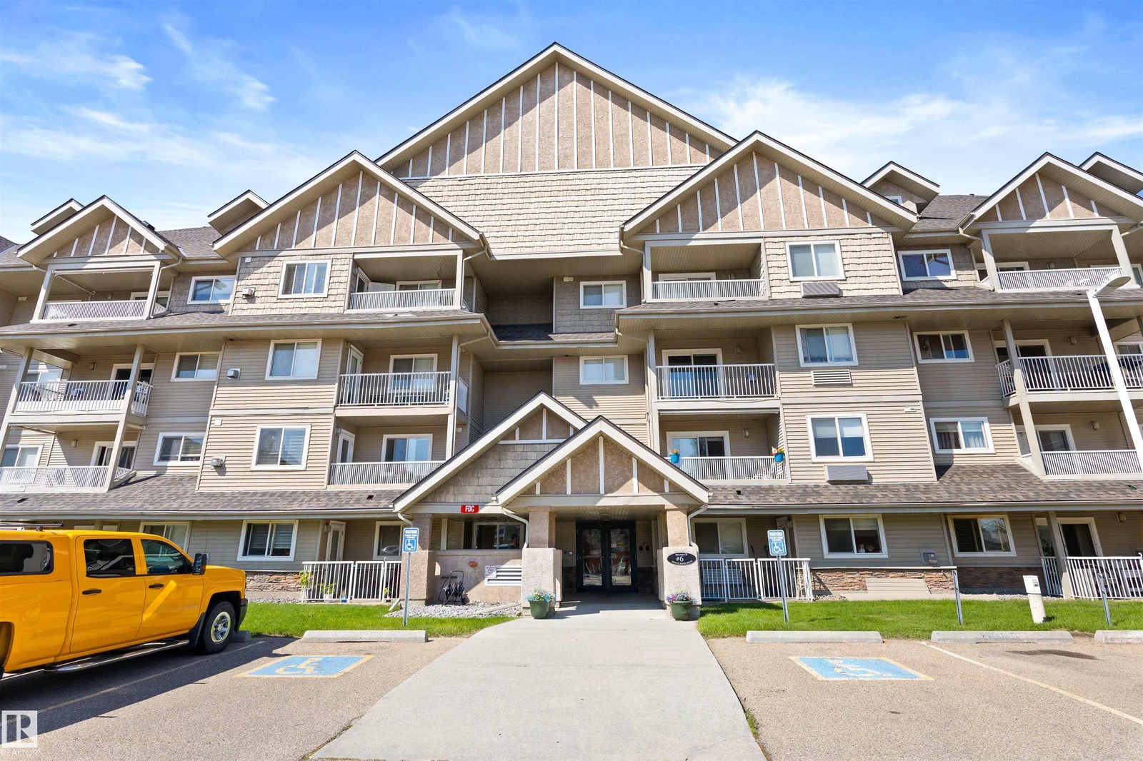 #411B 6 SPRUCE RIDGE DR, Spruce Grove - 2 bedroom Apartment for sale