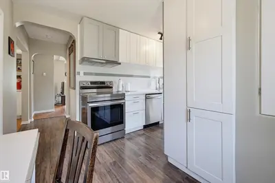 Interior photo 4 of 11502 127 ST NW