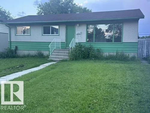11026 155 ST NW, Edmonton - $387,000
