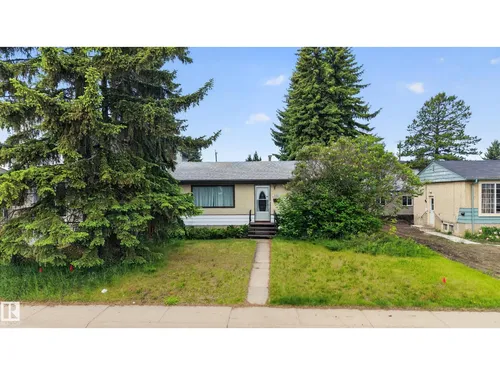 10924 154 ST NW, Edmonton - $340,000