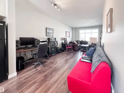 Interior photo 4 of #89 600 BELLEROSE DR