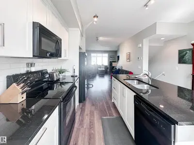 Interior photo 2 of #89 600 BELLEROSE DR