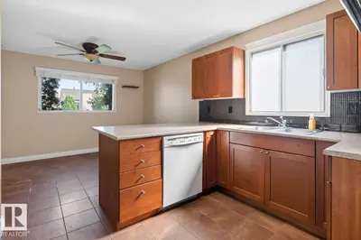 Interior photo 2 of 4003 41 AV NW