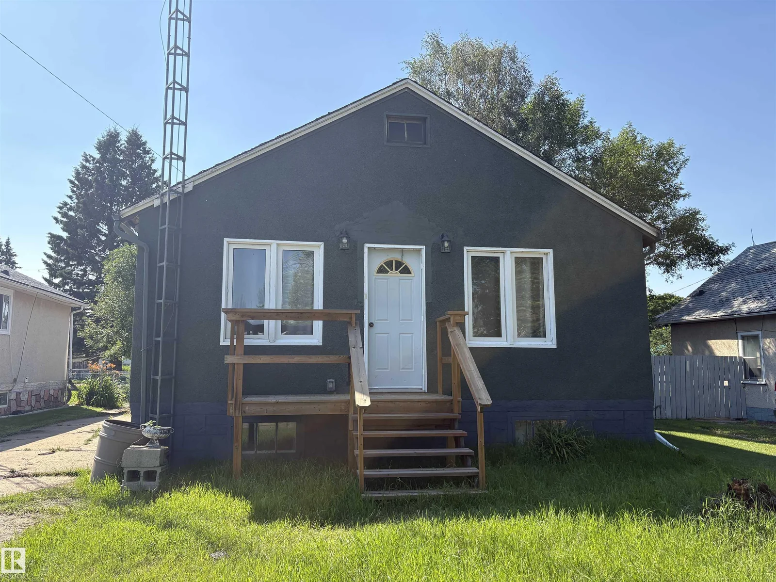 4620 Maria DR, Smoky Lake Town - 2 bedroom Detached Single Family for sale