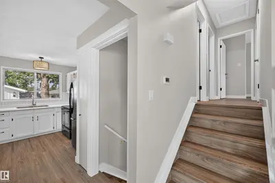 Interior photo 4 of 59 GRANVILLE CR