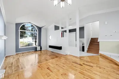 Interior photo 2 of 4639 10 AV NW
