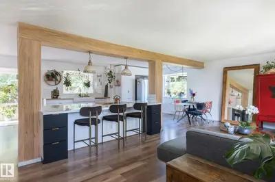 Interior photo 1 of 2012 GARLAND CT