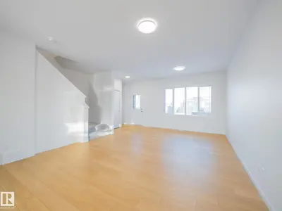 Interior photo 3 of 65 Rosa CR