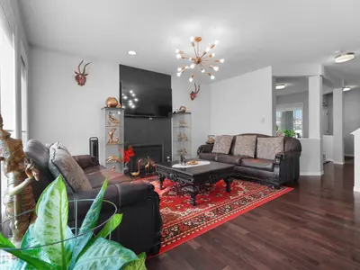 Interior photo 4 of 1716 60 ST SW