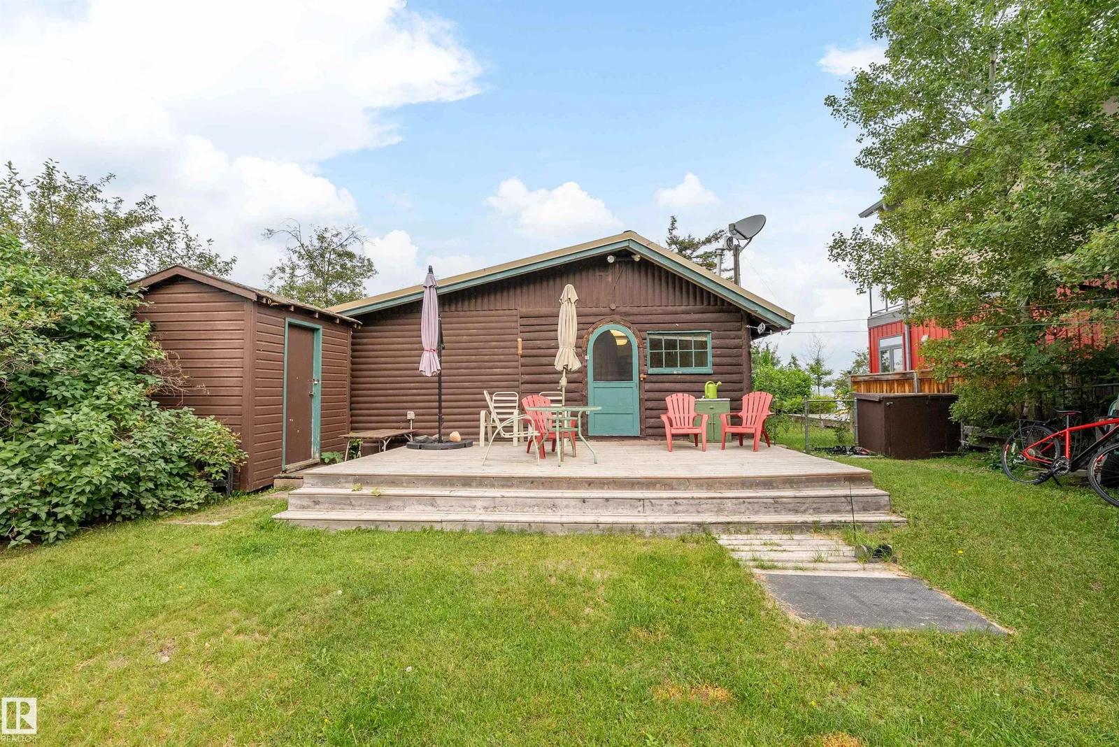 207 1st Avenue, Rural Wetaskiwin County - 3 bedroom Detached Single Family for sale