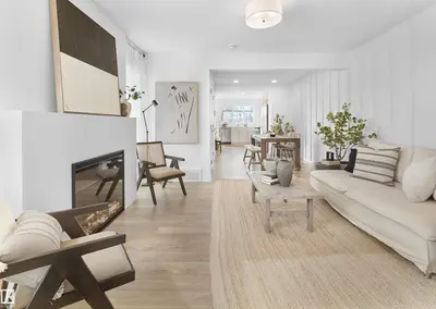 Interior photo 1 of 3 18628 18 AV NW