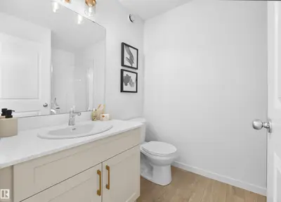 Interior photo 3 of 3 18628 18 AV NW