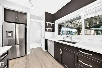 Interior photo 3 of 17508 58 ST NW