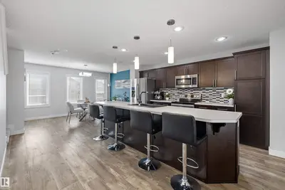 Interior photo 3 of 12305 173A AV NW