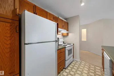 Interior photo 3 of #207 911 Rabbit Hill RD NW