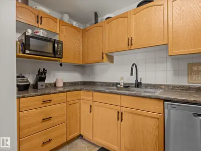 Interior photo 3 of #304 11511 130 ST NW
