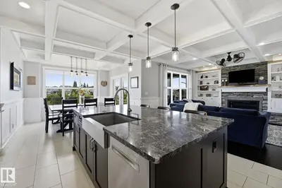 Interior photo 3 of 3 Garneau GA
