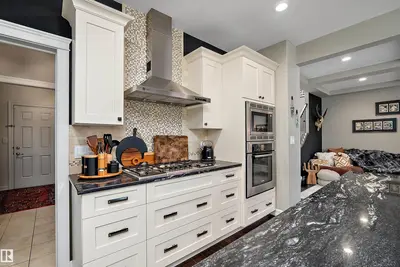 Interior photo 4 of 180 SHEPPARD CI
