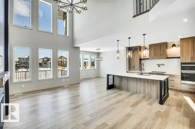 Interior photo 4 of 65 Norwyck WY