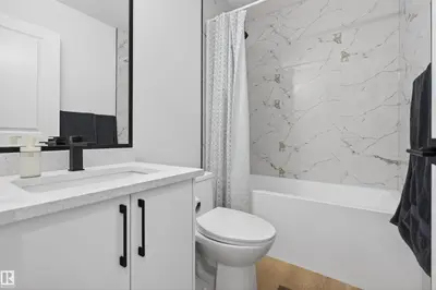 Interior photo 3 of 10915 159 ST NW