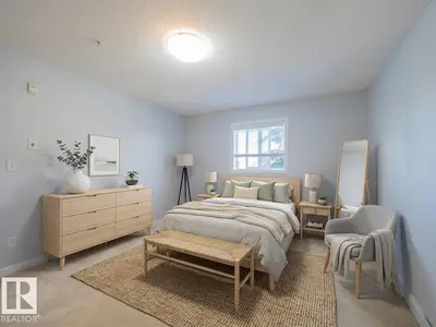 Interior photo 4 of #216 392 Silverberry Road NW
