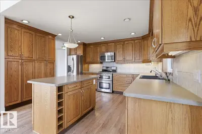 Interior photo 2 of A 47257 HWY 771