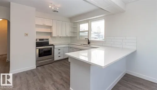 10536 76 ST NW, Edmonton - $449,000