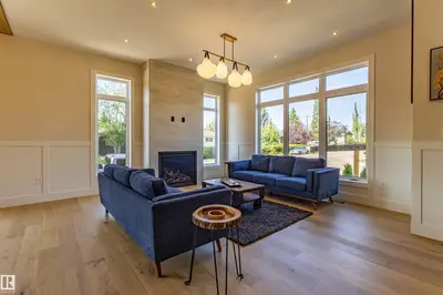 Interior photo 3 of 4142 122 ST NW