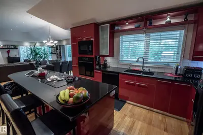 Interior photo 2 of 5631 49 ST