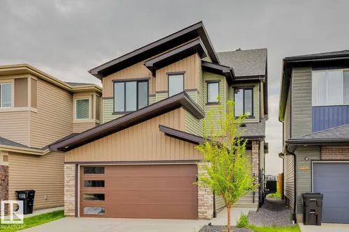 15666 18 AV SW, Edmonton - $689,900
