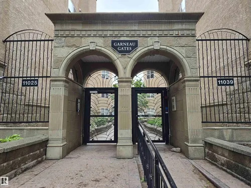 , Edmonton - $299,900