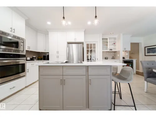 716 Hendra CR NW NW, Edmonton - $799,000