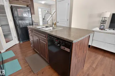 Interior photo 2 of 124 KEYSTONE CR