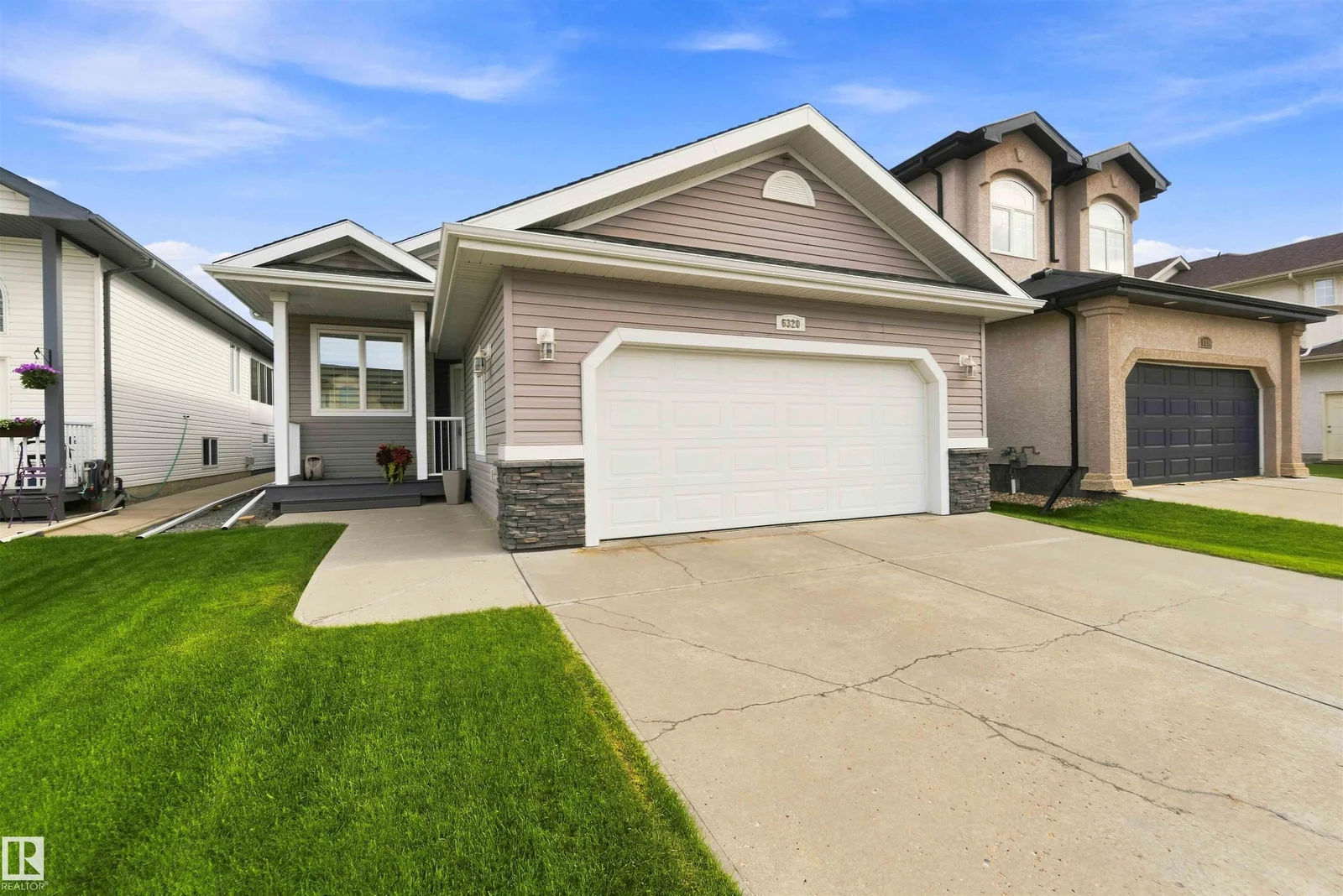 6320 166 AV NW, Edmonton - 2 bedroom Detached Single Family for sale
