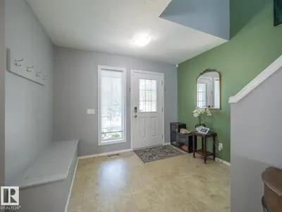 Interior photo 1 of #42 450 HYNDMAN CR NW