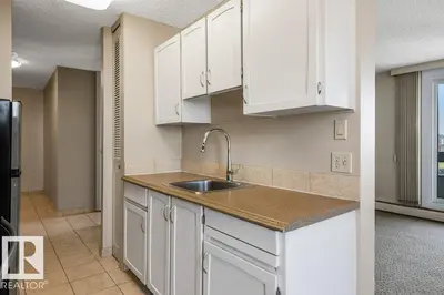 Interior photo 4 of #1803 10883 SASKATCHEWAN DR NW