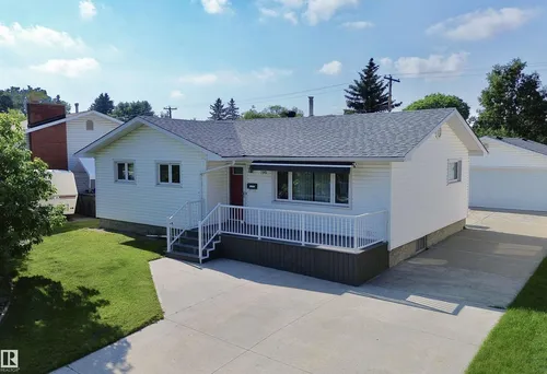 795 BIRCH AV, Sherwood Park - $459,900