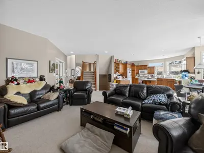 Interior photo 3 of 403 TWIN BROOKS CR NW