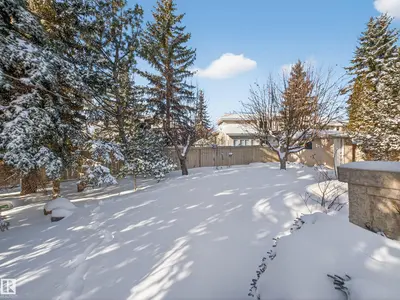 Interior photo 1 of 403 TWIN BROOKS CR NW