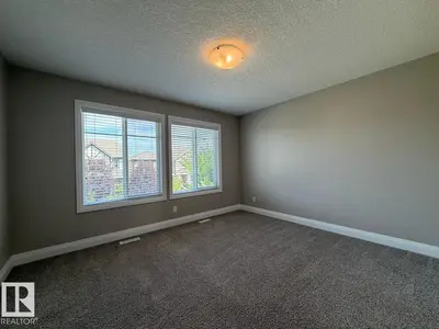 Interior photo 3 of 2616 PRICE CM SW